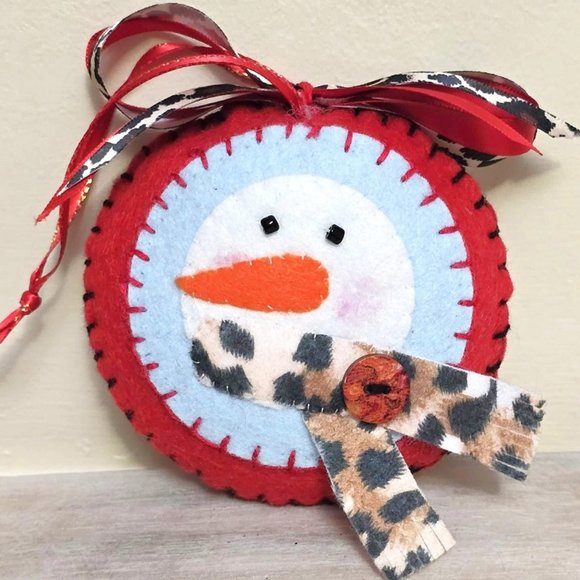 Handmade felt ornament, Christmas ornament, felt, hand embroidery work - Picture 8 of 10